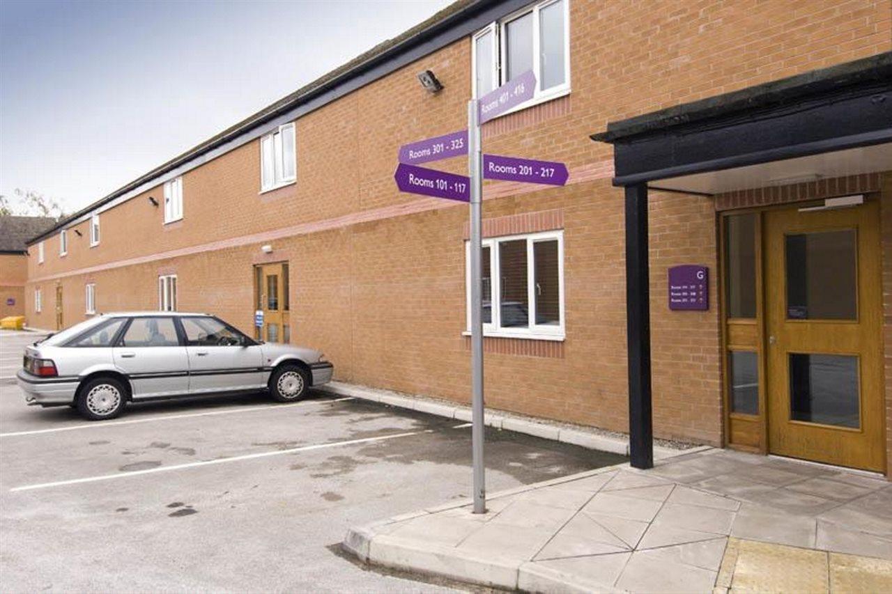 Premier Inn Натсфорд Екстер'єр фото